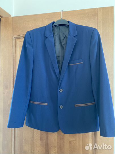 Продам легкий пиджак