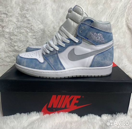 Nike Air Jordan 1 Hyper Royal Оригинал