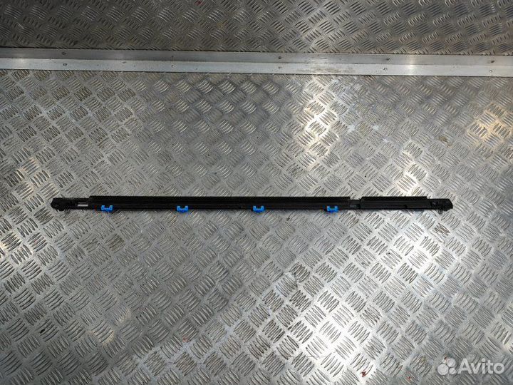 Бархотка двери наружная задняя правая Mazda 6 GH