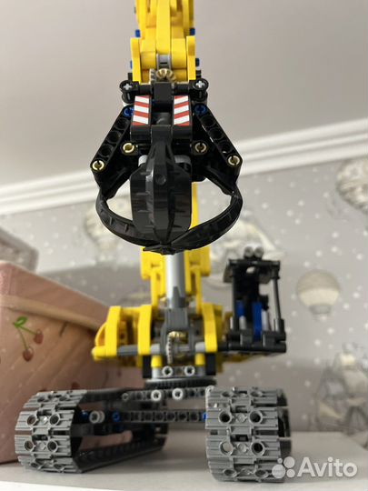Lego Technic Экскаватор