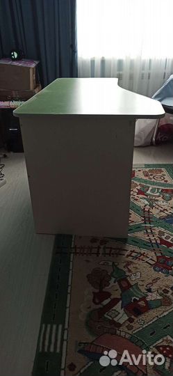 Детский письменный стол бу