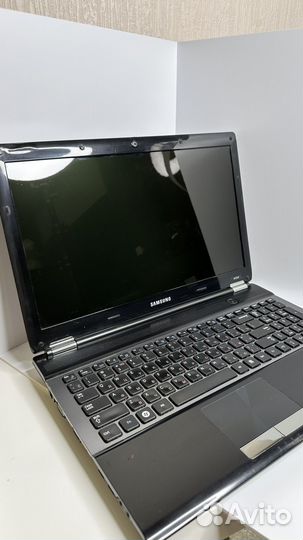 Ноутбук samsung