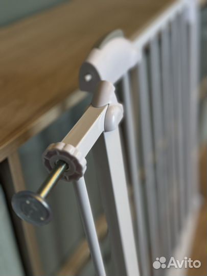 Защита для детей на лестницу