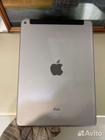 iPad air 2 64gb wifi sim