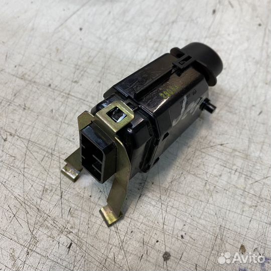 Кнопка аварийки Jeep