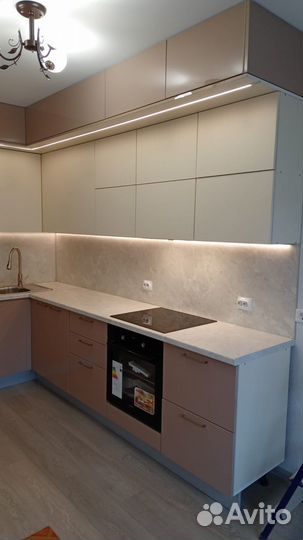 Кухня угловая на заказ