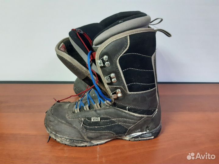 Ботинки для сноуборда Vans Daemon 06 42.5р