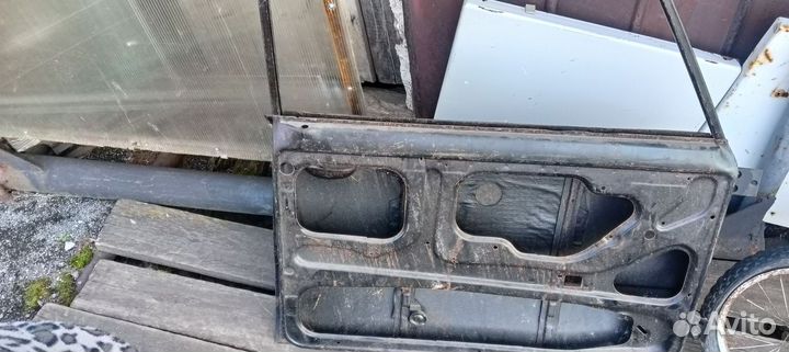 Дверь передняя левая и правая ваз 2101-2106