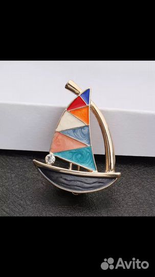 Брошь «Парусник»