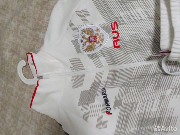 Костюм спортивный Forward