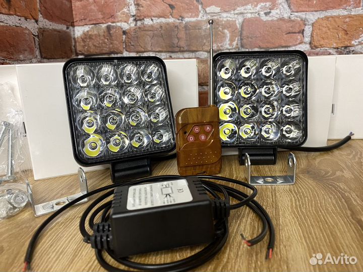 Вспышки фсо 4 шт + страбкотроллер