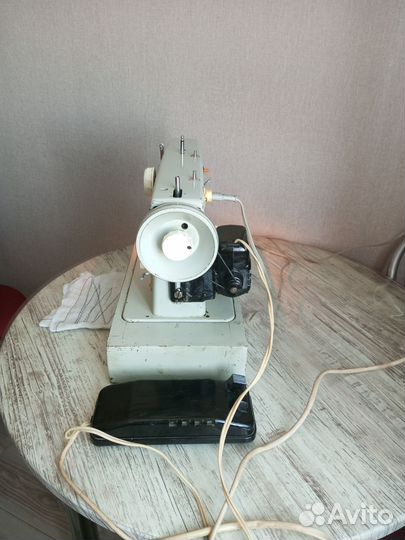 Швейная машина подольск 132