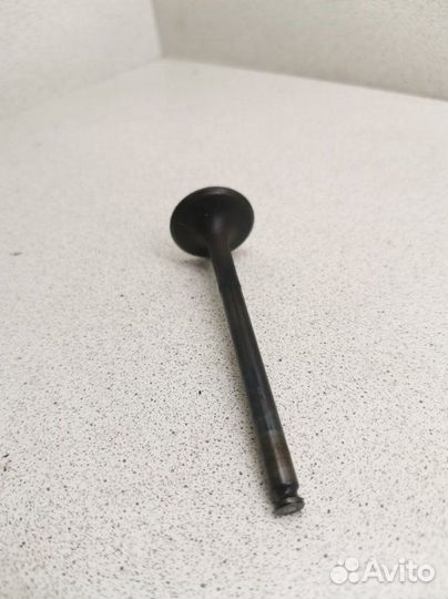 Клапан выпускной Mercedes-Benz E-Class W210 111975