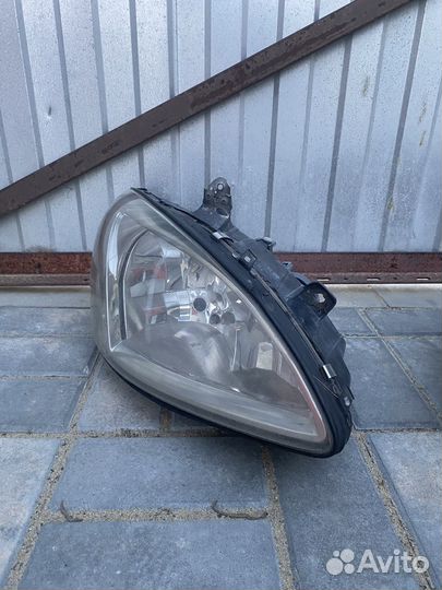 Фара правая и левая Mercedes-Benz viano w639