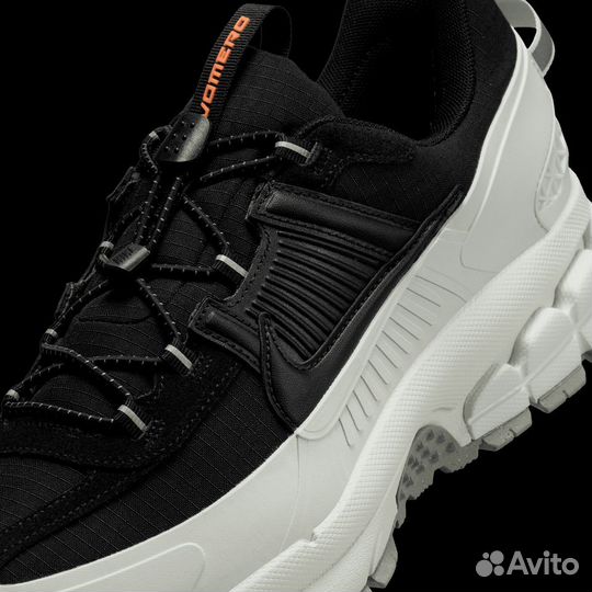 Кроссовки Nike Zoom Vomero 5 Roam