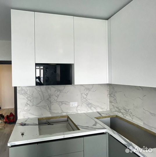 Современная кухня в новом ЖК