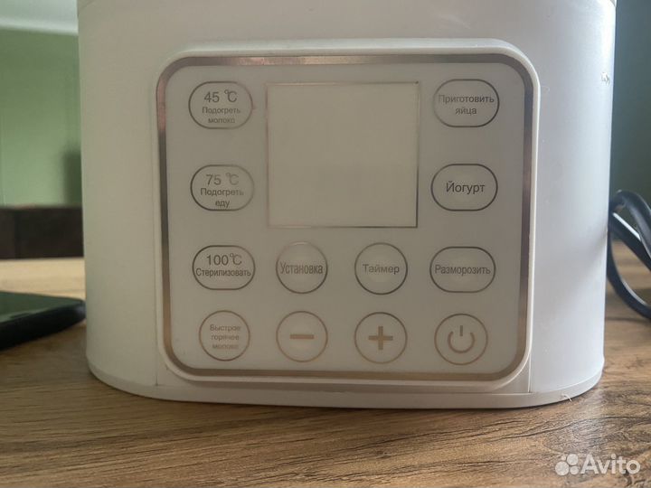 Стерилизатор, подогреватель бутылочек и сосок