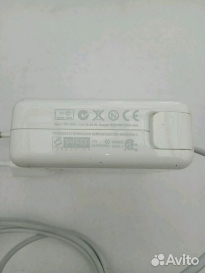Блок питания для ноутбука