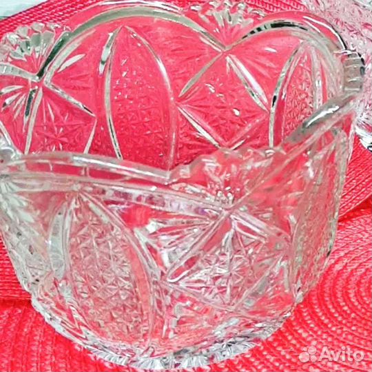 Большая хрустальная ваза, конфетница- салатник