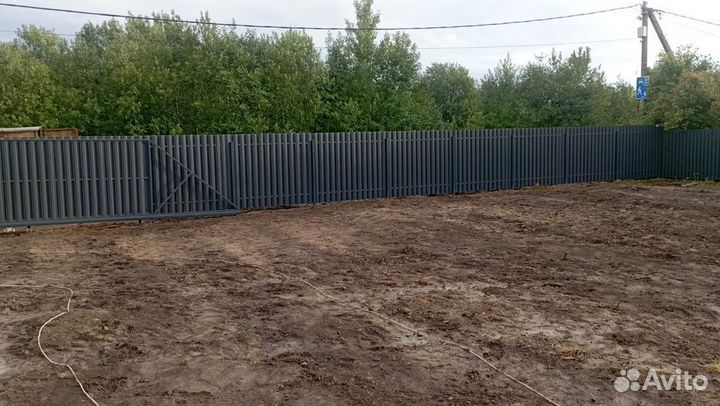 Забор из евроштакетника