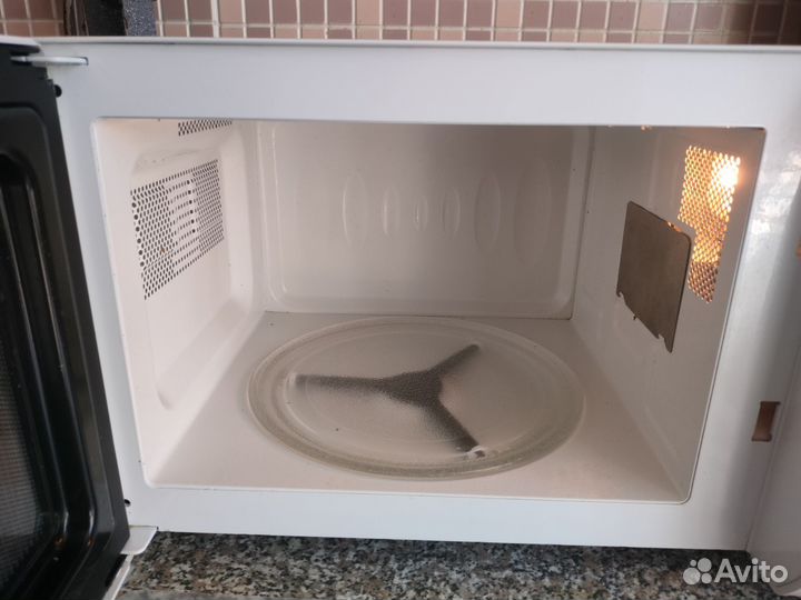 Микроволновая печь LG