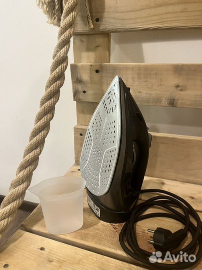 Утюг Royal Wellfort RSI 0124