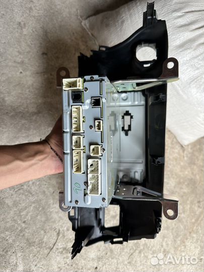 Штатная магнитола Toyota Hilux 2017