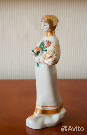 Статуэтки времен СССР