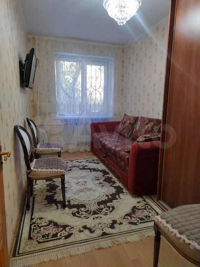 2-к. квартира, 45 м², 1/9 эт.