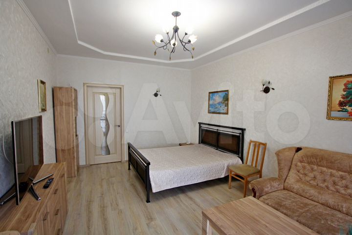 2-к. квартира, 43 м², 3/4 эт.