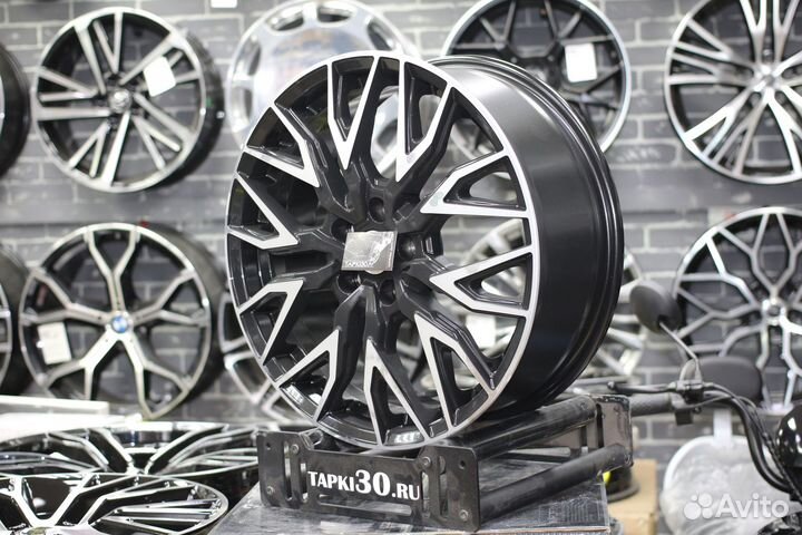 Новые литые диски R18 5x108