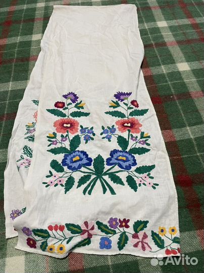 Рушник старинный с вышивкой красивый