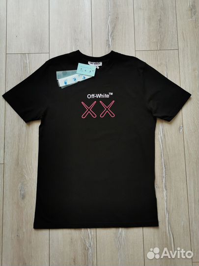 Футболка Off-White Kaws
