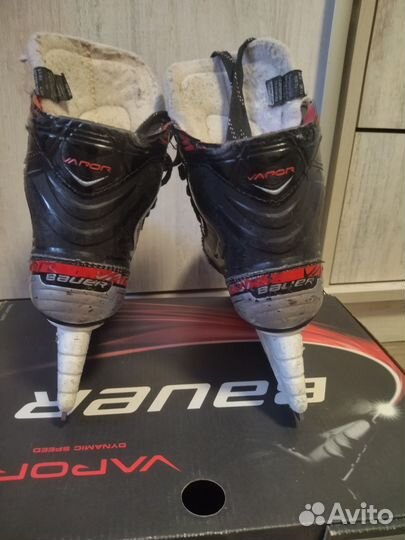 Хоккейные коньки bauer vapor