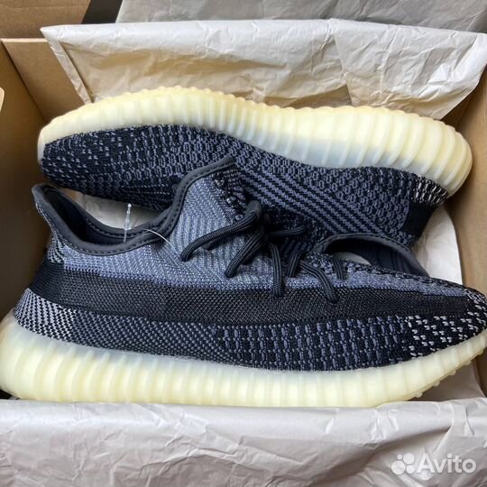 Yeezy Boost 350v2 Carbon (10.5us)