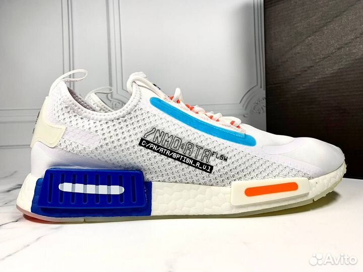 Кроссовки adidas nmd белые