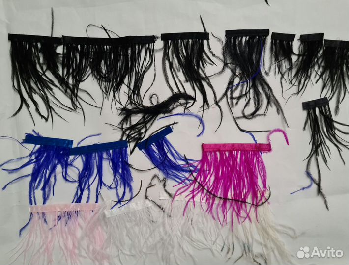 Перья страуса на тесьме, обрезы