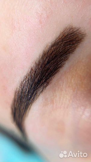 Архитектура коррекция и окрашивание бровей