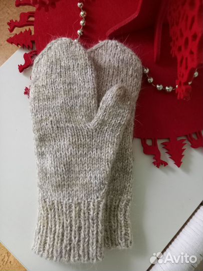 Варежки зимние женские