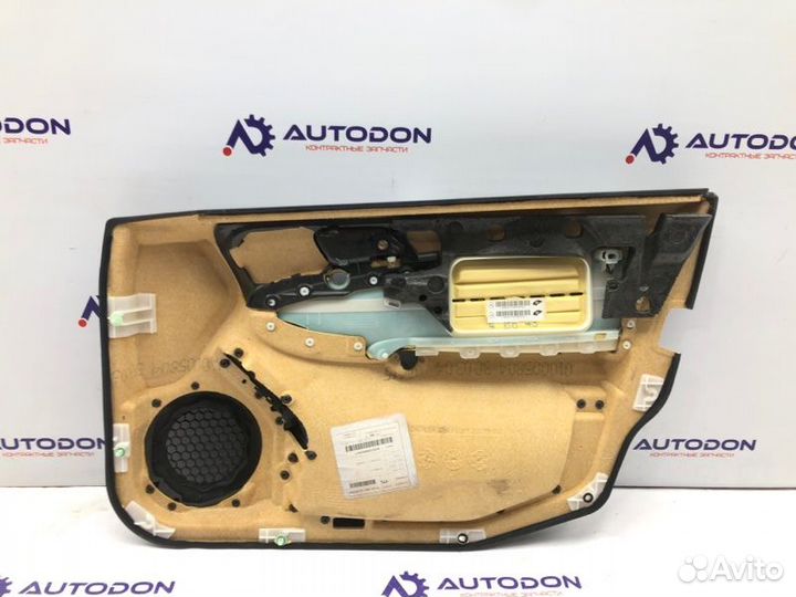 Обшивка двери передняя левая Mercedes C-Class W203