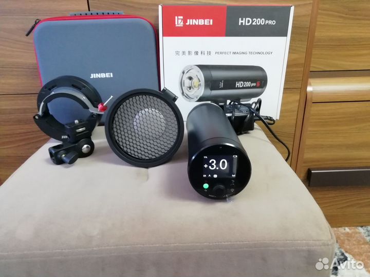 Вспышка Jinbei HD 200 PRO