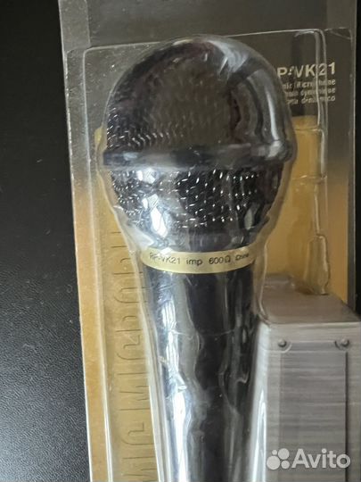 Студийный микрофон