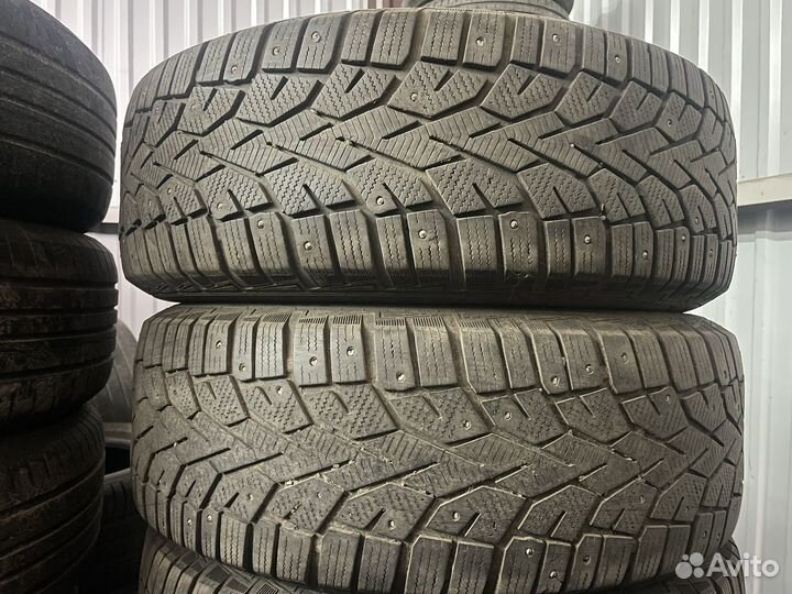 Gislaved NordFrost 100 SUV 215/65 R16 102T