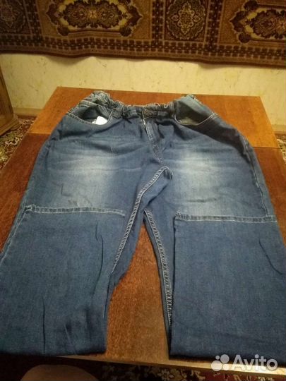 Джинсы