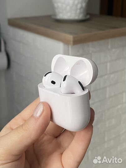 Apple airpods 4