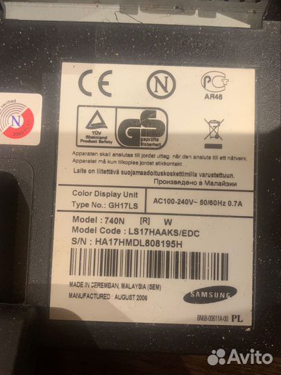 Монитор Samsung