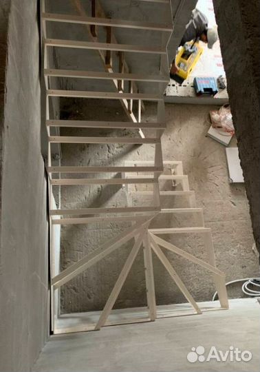 Лестница уличная