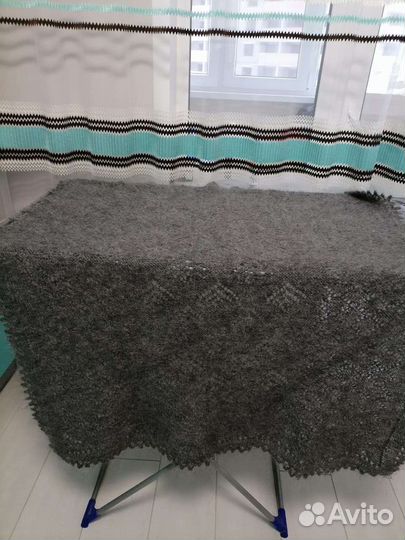 Оренбургский ажурный пуховый платок