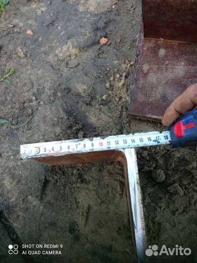 Уголок металлический бу