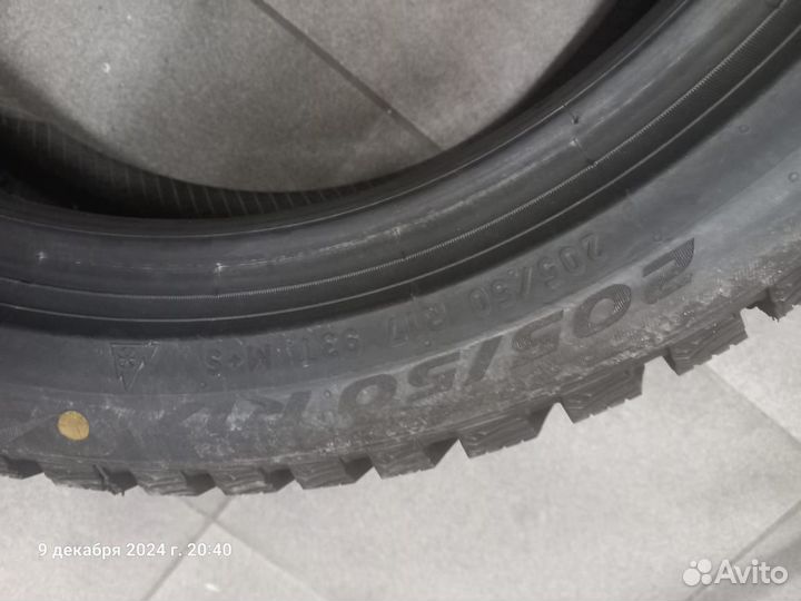 Pirelli Winter Ice Zero 2 205/50 R17 93T